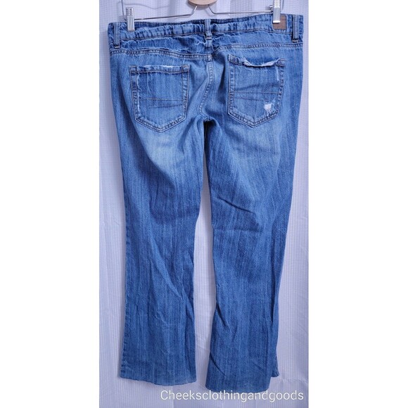American Eagle Favorite Boyfriend Distressed Flare Jeans Women's Size 12 Regular - Picture 4 of 8